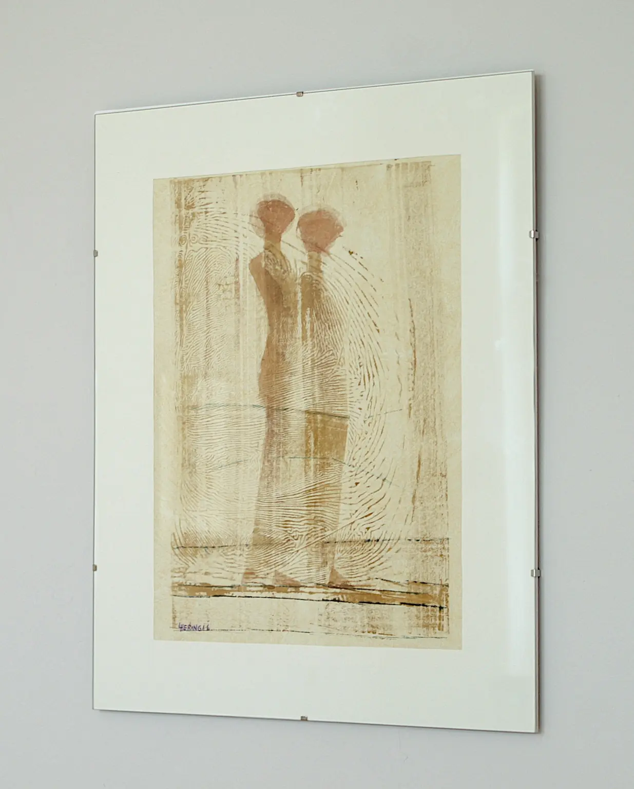 Lotte Hering, MONOCHROME FIGURATION, Monotypie auf getöntem Papier 42 x 29,5 cm, Gesamtansicht im Rahmen - Galerie Alte Schule