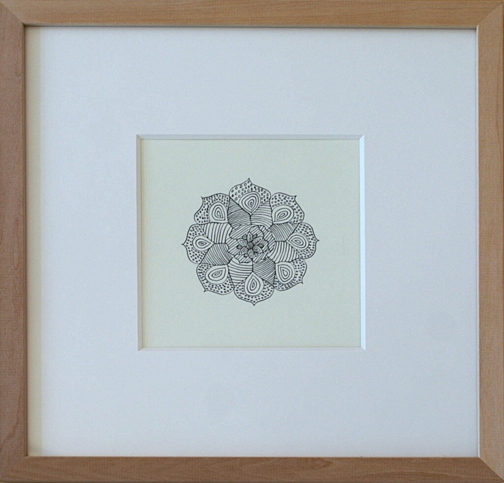 BLUME von Anna Wiese, Tusche auf Karton 14 x 14 cm, gerahmt in heller Birke - Galerie Alte Schule